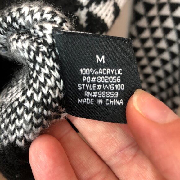 W118 by Walter Baker Black White Geometric Triangle Sweater Women’s Medium - Picture 6 of 7